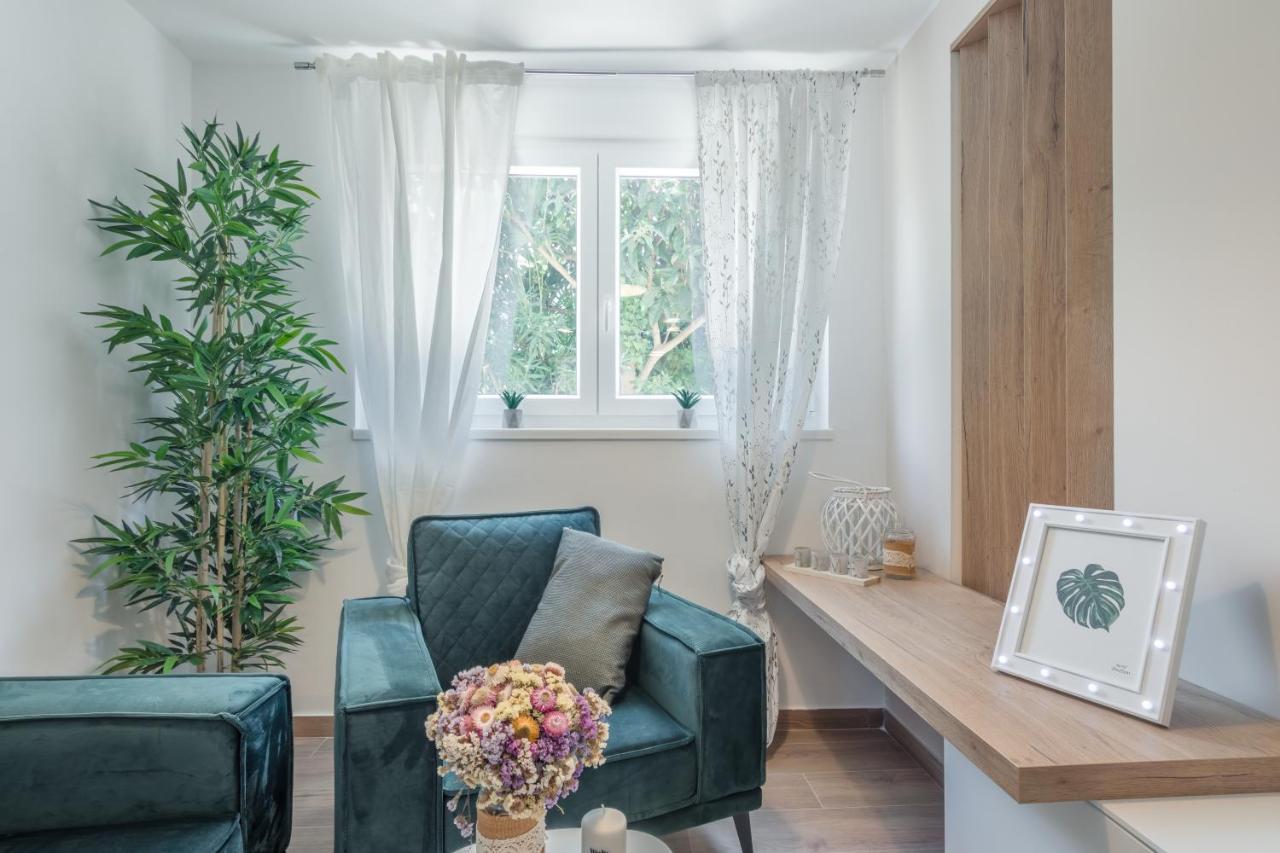 Apartment Norah With Private Parking Пула Экстерьер фото